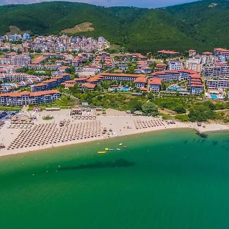 Marina St. Vlas מלון דירות