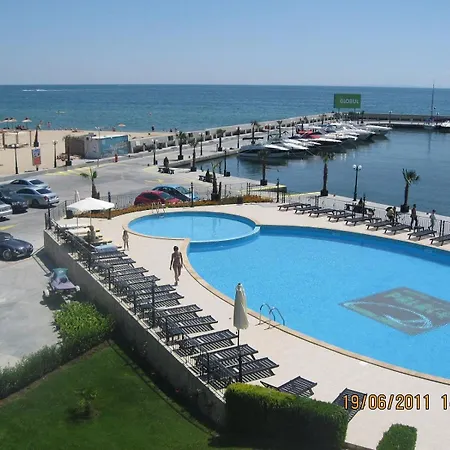 Marina St. Vlas מלון דירות סבטי ולאס
