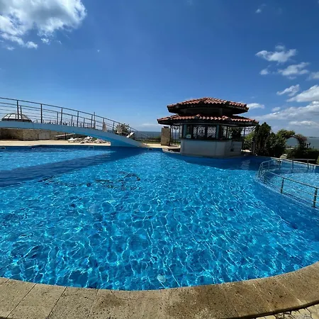 Marina St. Vlas מלון דירות