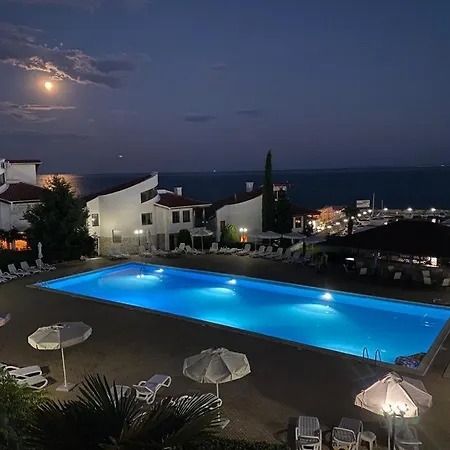 Marina St. Vlas Aparthotel 4*