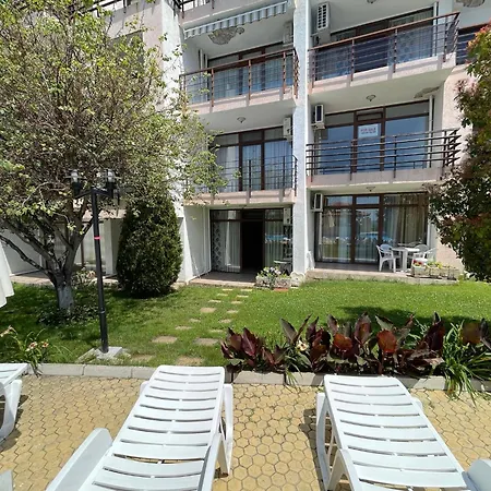 Marina St. Vlas Aparthotel 4*